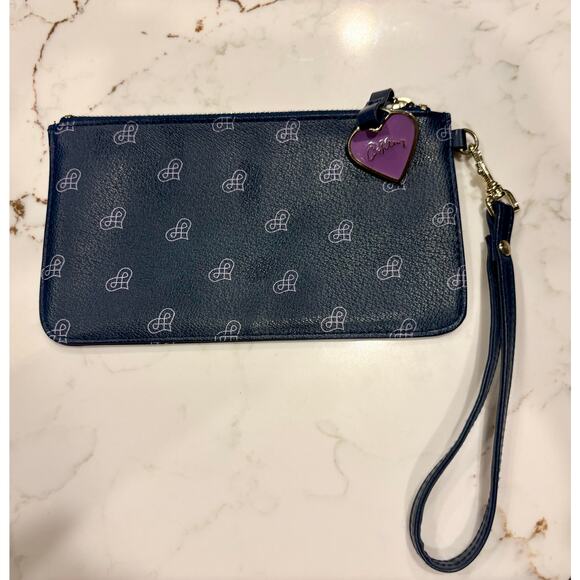 Ashley Judd wristlet - Picture 1 of 2